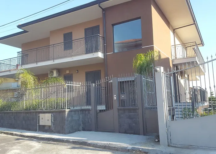 Idilliaco Bed & Breakfast Motta SantʼAnastasia